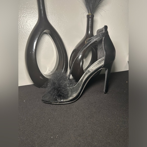 New in Box Black FUR Open Toe Heels - Picture 2 of 9